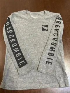abercrombie kids グレー Tシャツ 120