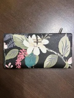 kate spade フラワープリント 2つ折り長財布