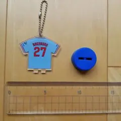 ヤクルトスワローズ　スワポン　中村選手　スタンド付きアクリルキーホルダー