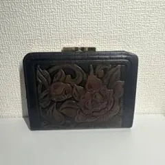 二つ折り　財布