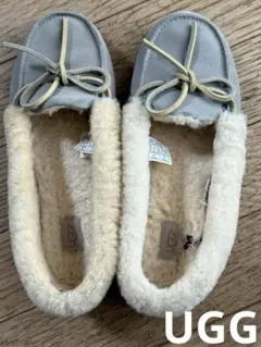 2025年最新】ugg スリッポンの人気アイテム - メルカリ