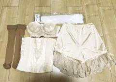 ブライダルインナーセット B65 ウェディング小物付き