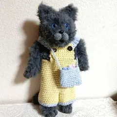 スマホポーチ　ミニバッグ　猫　ロシアンブルー　あみぐるみ