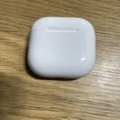 Apple Airpods 第4世代　ANC 3059 充電ケースのサムネイル