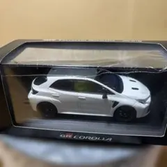 GR COROLLA 1/30 スケール ダイキャストモデル