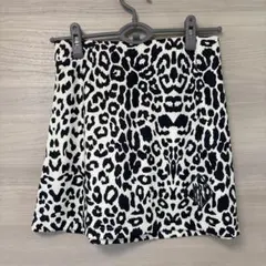 KRY ヒョウ柄ミニスカート
