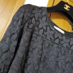 未使用レースブラウス☆ プルオーバー　セーター　カットソーブラック黒