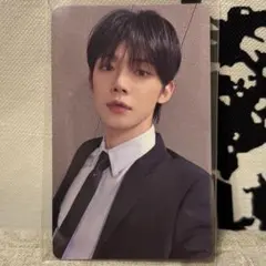 TXT ユニバ ラキドロ ヨンジュン スーツ tomorrow