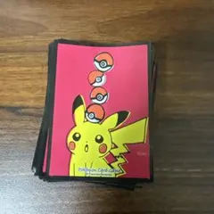 ポケモンカードゲーム ピカチュウ デッキシールド64枚