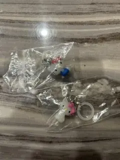 ハローキティめじるしアクセサリー2個セット