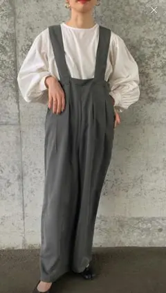 【新品/完売品】select MOCA by son ハイウエストサロペットのサムネイル
