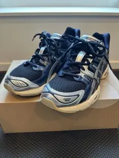 最終お値下げ！asics gel-nimbus 9 アシックス　23.5 新品 ASICS（アシックス） スニーカー GEL-NIMBUS 9 BLACK PURE SILVER