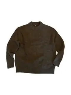UNIQLO カーキ ブラウン クルーネック ニット