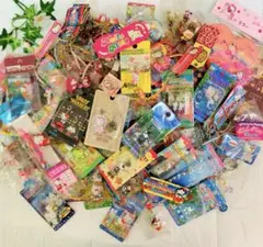 ハローキティ ご当地キティ ストラップ 101個おまとめ（日焼けシリーズ
