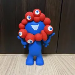 ミャクミャク ソーラー マスコット 万博 ゆらゆら - メルカリ