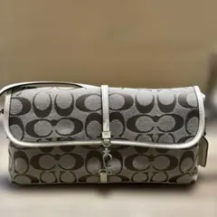 COACH　コーチ 6348 アクセサリーポーチ　ワンショルダー シグネチャー 2026年最新】コーチ 6348の人気アイテム - メルカリ