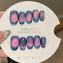 グラデーションネイルチップ 青とピンク マグネットキラキラ　ピンクブルー