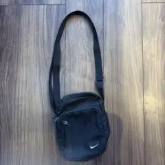Nike ブラック ショルダーバッグ