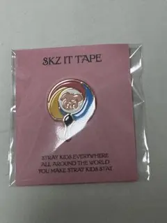 StrayKids スキズ　POPUP Do it ピンバッジ　パピム