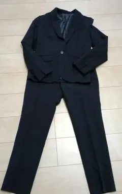 SIMPLICITE ブラックパンツスーツ　 シングルボタン