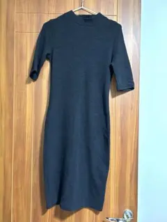 ZARA 黒 半袖　ワンピース M