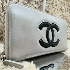 【美品】CHANEL 長財布 ラウンドファスナー シルバーのサムネイル