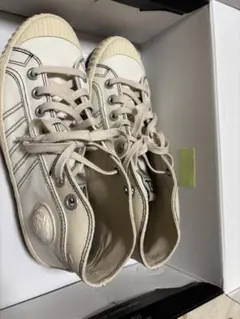 DIESEL ホワイト ハイカットスニーカー