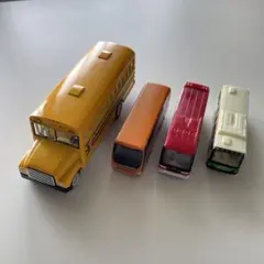 バス　トミカ3台＋スクールバス