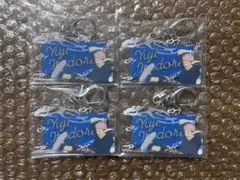 呪術廻戦　虎杖悠仁　ネームキーチェーン　4個セット　SPLASH×BATTLE