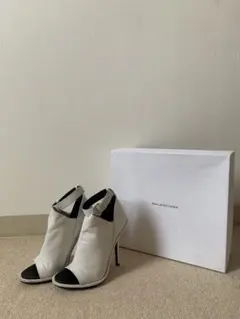 Balenciaga バレンシアガ　ブーティのサムネイル