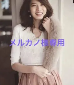 【メルカノ様専用】アプワイザーリッシェ　花柄刺繍 七分袖カーディガン