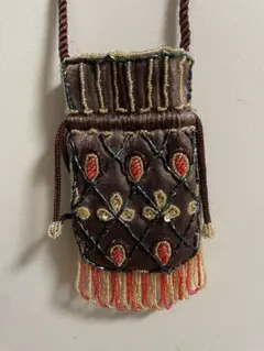 ヴィンテージ ビーズ刺繍　巾着ショルダーバッグ
