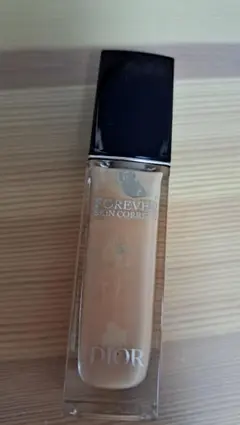 ディオールスキンフォーエヴァー　スキンコレクトコンシーラー　1N 69g