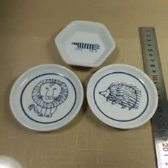 美品 リサラーソン 豆皿 3枚セット 猫 ライオン ハリネズミ 北欧風