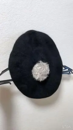 値下げ中！ベレー帽　新品♡ラビットファーポンポン取り外し可能