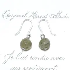 天然石ピアス☆ラブラドライト☆樹脂ピアス