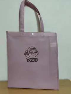 ⭐︎値下げ⭐︎新品　ペコちゃん不織布バッグ ピンク 福袋　しまむら　シャンブルのサムネイル