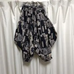 ブラック プリント柄 サルエルパンツ　C・O・T・E