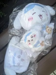 サンリオ×ちいかわ　シナモ　ハチワレ　ぬいぐるみ ポシェット マスコット