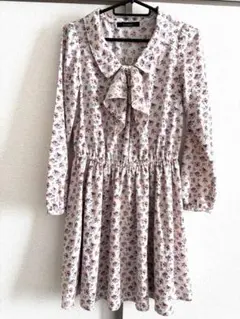 PAGEBOY 花柄長袖ひざ丈ワンピース