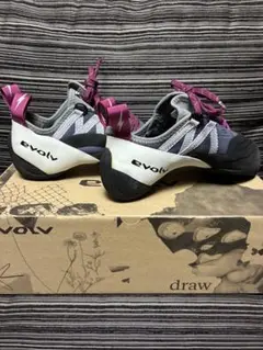 2025年最新】クライミングシューズ イボルブの人気アイテム - メルカリ