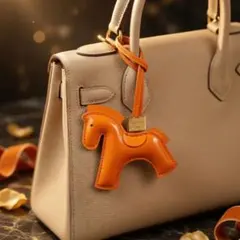 馬　アクセサリー　バッグ　チャーム　ホース　レザー風 ポニー　運気　お守り