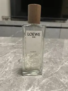 LOEWE 001 WOMAN 香水のサムネイル