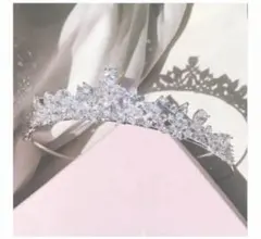 ブライダルアクセサリー ティアラ