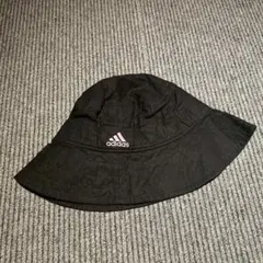 adidas ブラック バケットハット 57.5のサムネイル