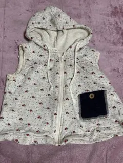 フード付きベビーベスト