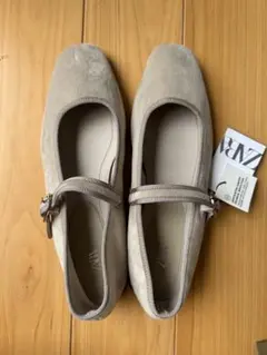 ZARA メリージェーン フラットシューズ ベージュ37（24.0）新品のサムネイル