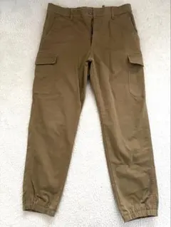 UNIQLO カーゴパンツ M ブラウン