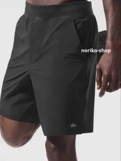 新品未使用】Alo Yoga人気/定番 メンズ ショートパンツ S - メルカリ