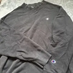 Champion ブラック クルーネック スウェット